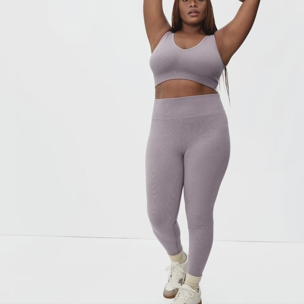 NWT Everlane Women Ribbed Seamless Legging Size M/L